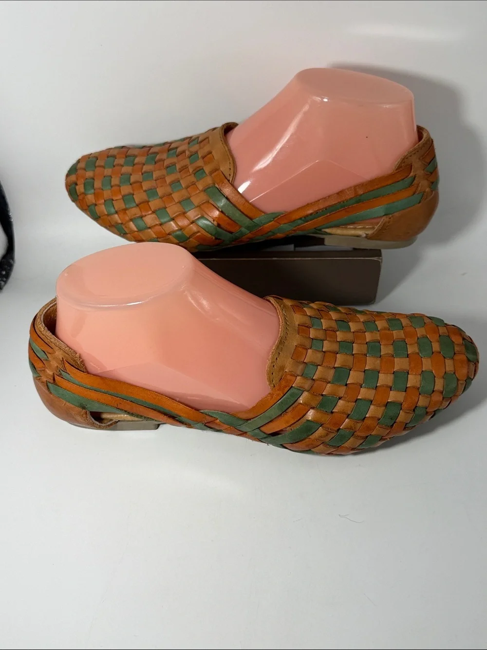 D’Arte Tan/Green Woven Leather Slip-on Shoes Sz 7